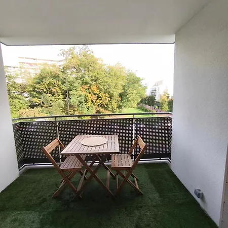 T2 Proche Terrasse Et Parking Souterrain * Meaux