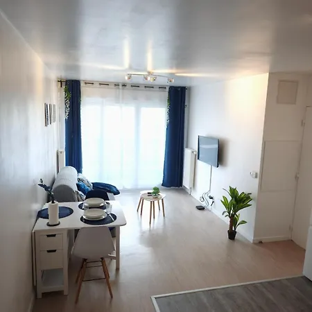 Apartment T2 Proche Terrasse Et Parking Souterrain